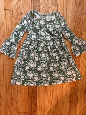 18-24 mos Kate Quinn bamboo Green Long-Sleeve Dress Peter Pan Collar world peace
